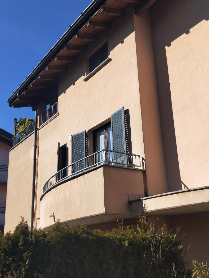 La Casa Del Cuore - Luxury Apartment Olgiate Comasco エクステリア 写真