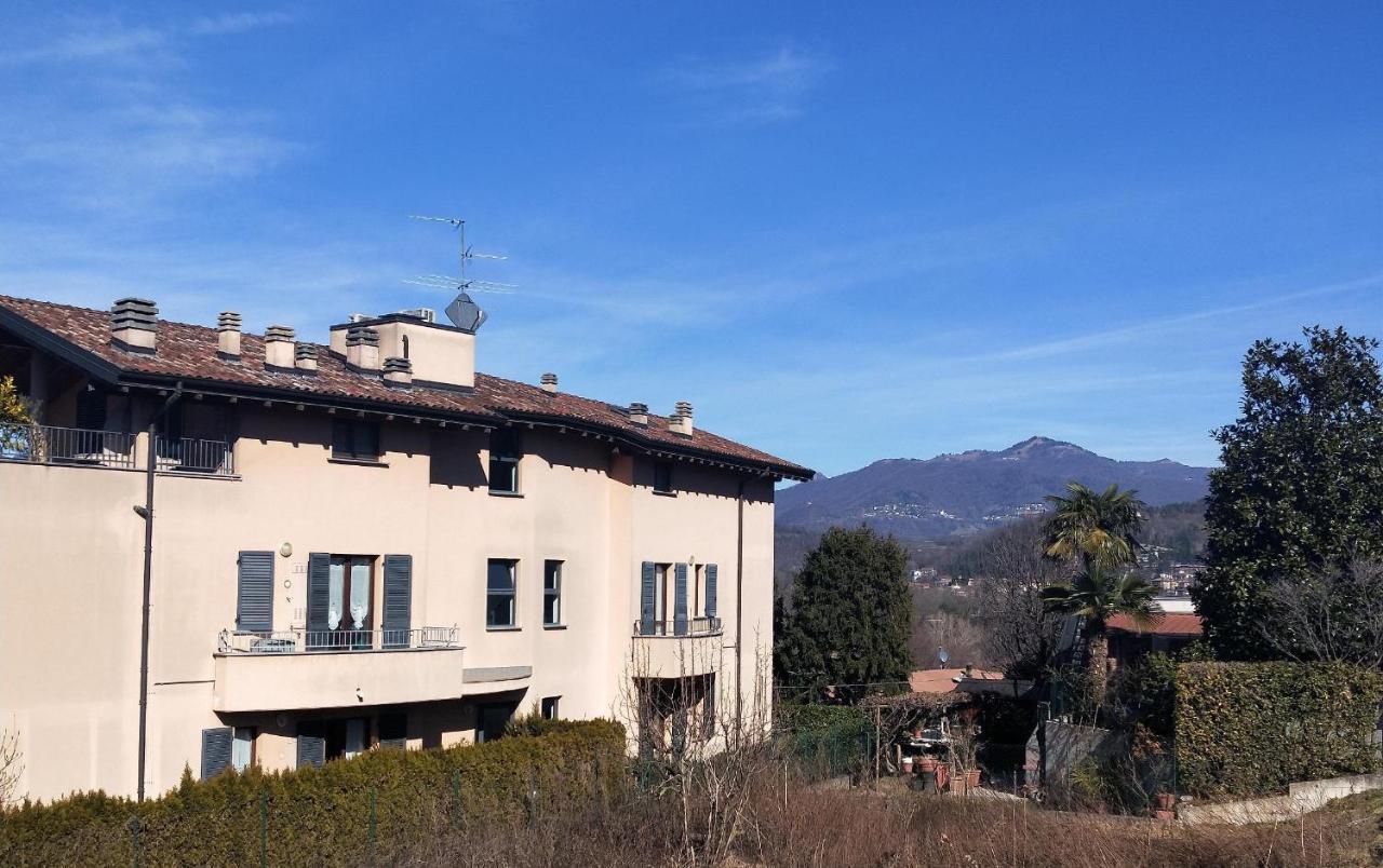 La Casa Del Cuore - Luxury Apartment Olgiate Comasco エクステリア 写真